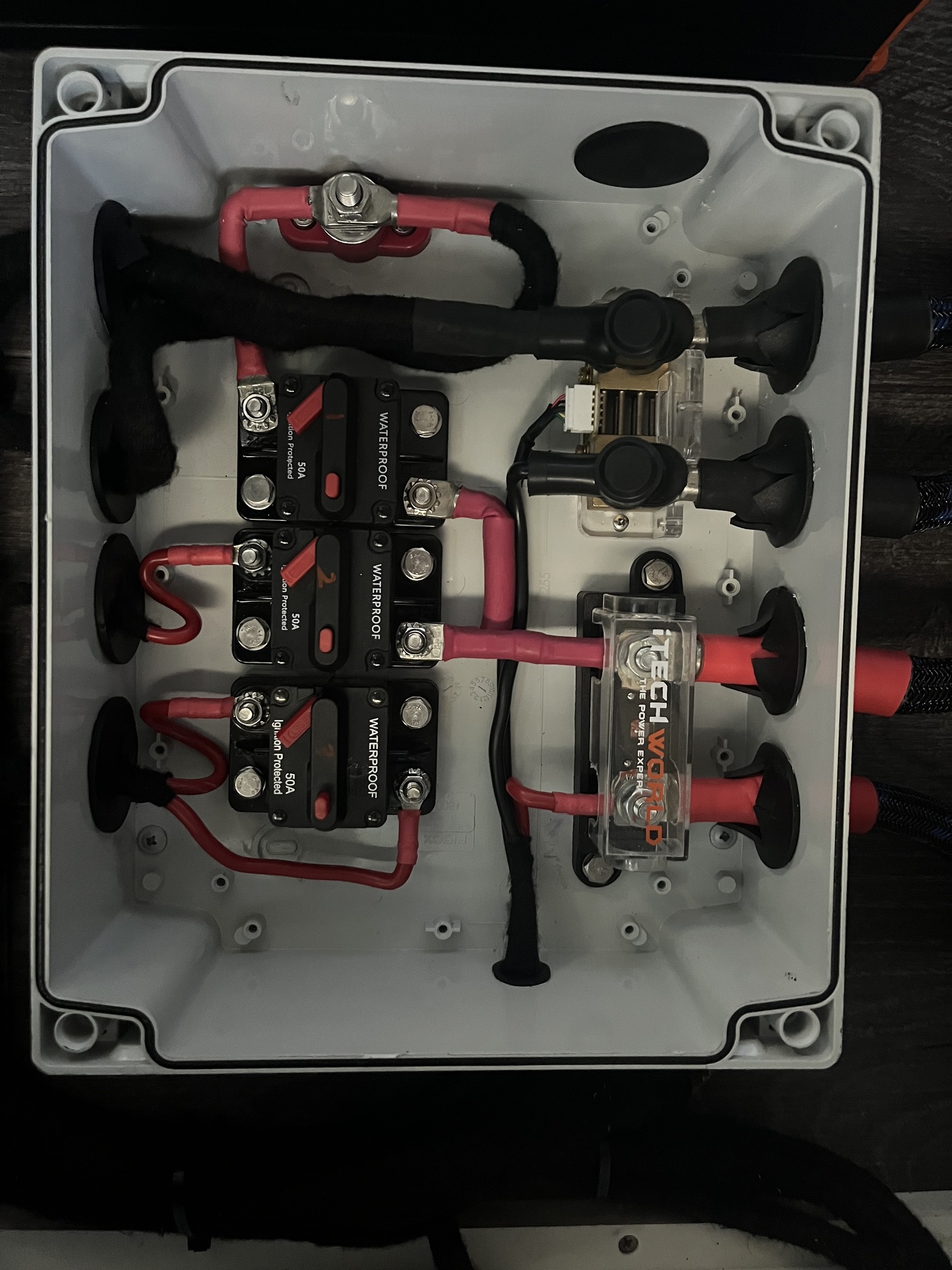 Custom 12V power distribution box