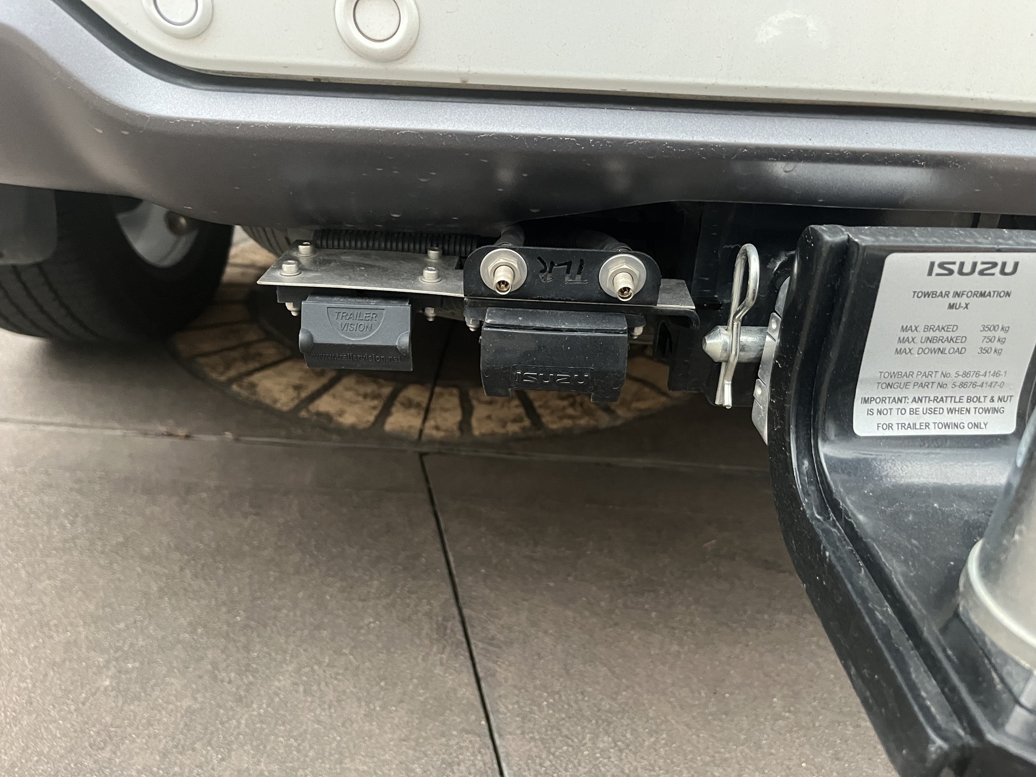 Trailer plug and tow vehicle wiring